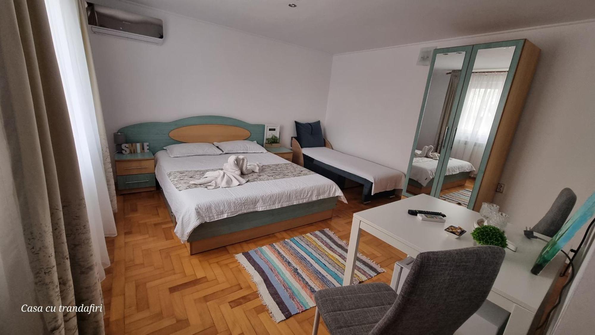 Casa Cu Trandafiri Murighiol Bagian luar foto
