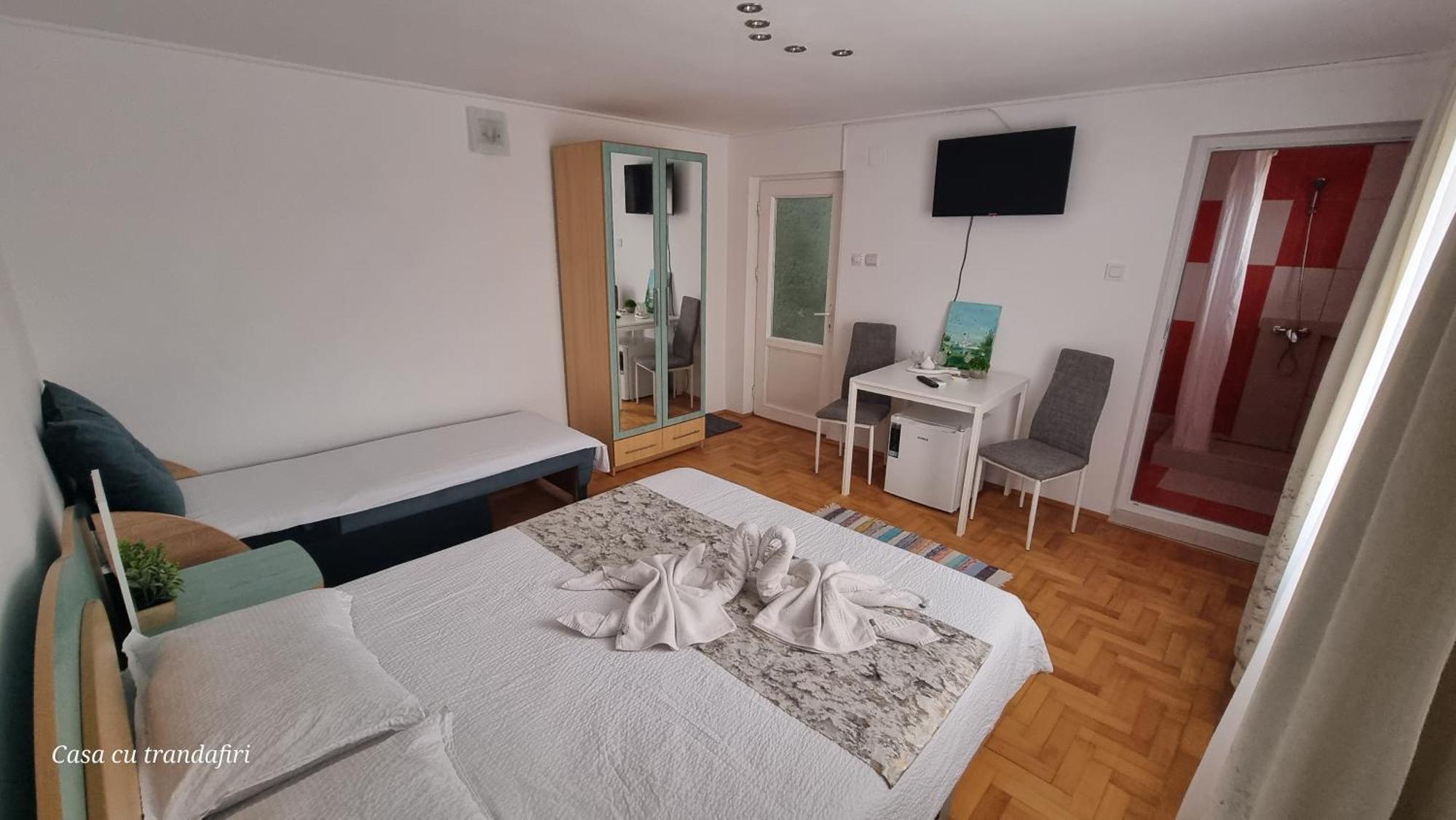 Casa Cu Trandafiri Murighiol Bagian luar foto