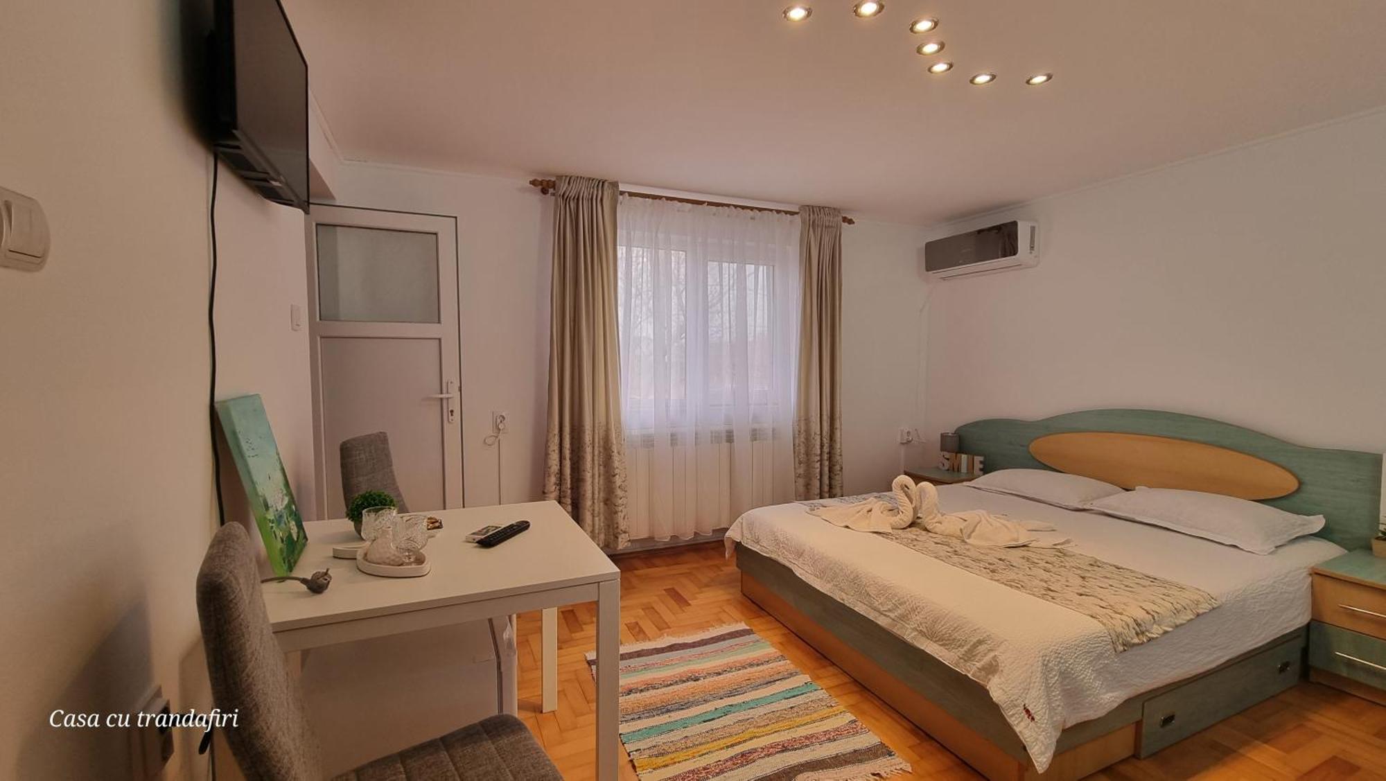 Casa Cu Trandafiri Murighiol Bagian luar foto