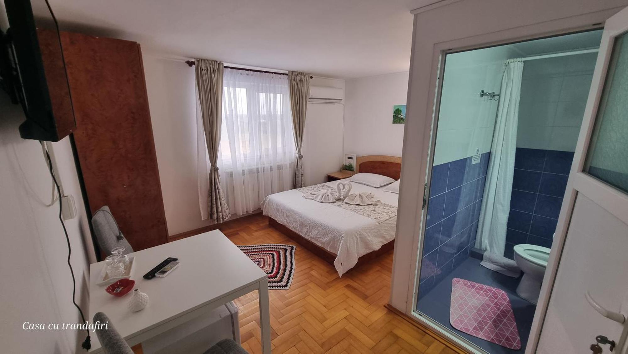 Casa Cu Trandafiri Murighiol Bagian luar foto