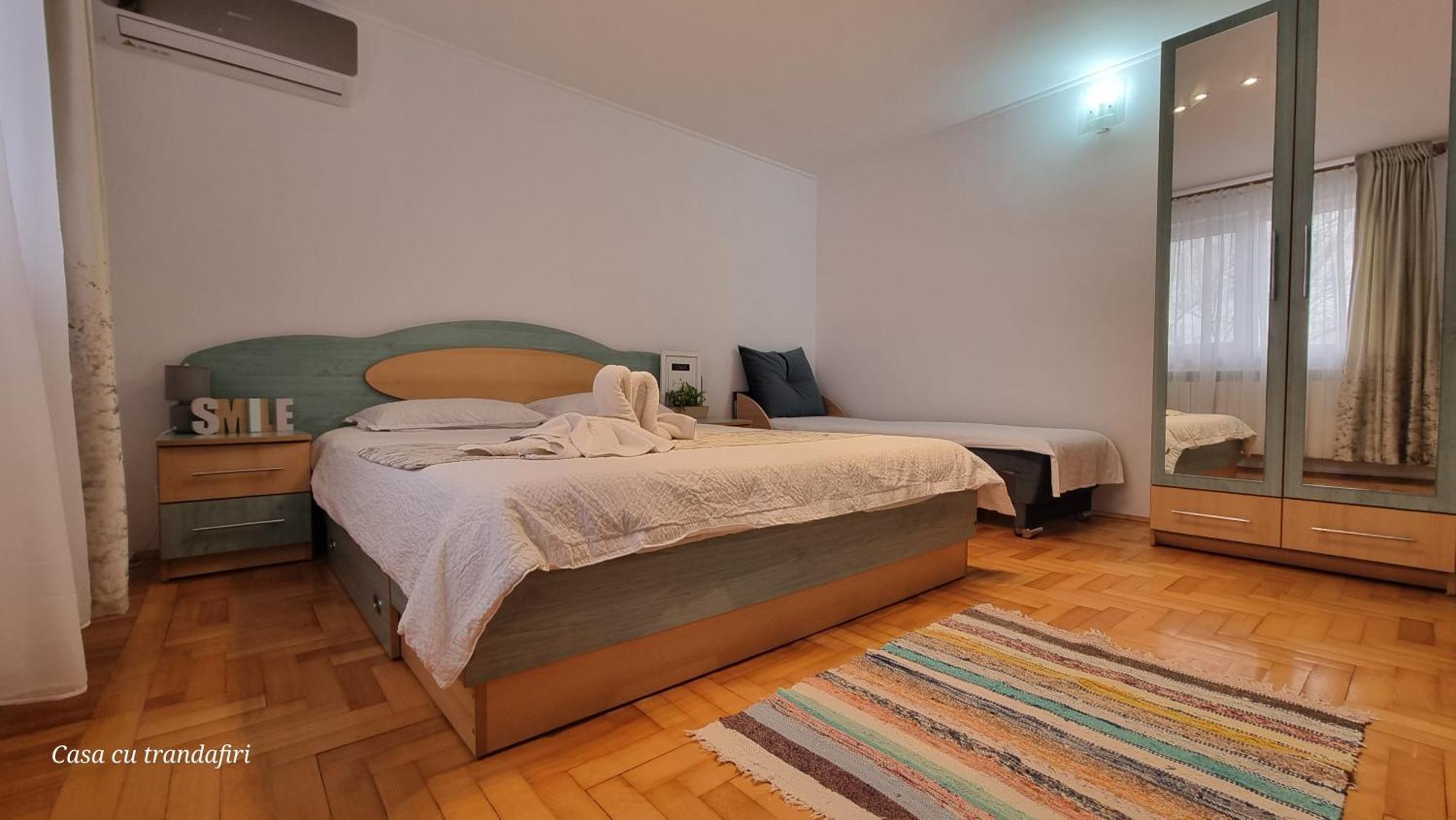 Casa Cu Trandafiri Murighiol Bagian luar foto